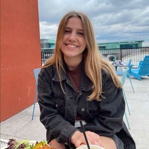 Meet your Posher, Kara